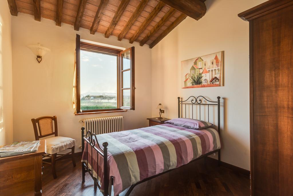 Country House Podere Le Rane Felici Fauglia Bagian luar foto